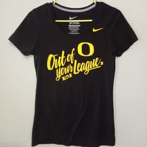 #22 Nike Oregon duck shirt